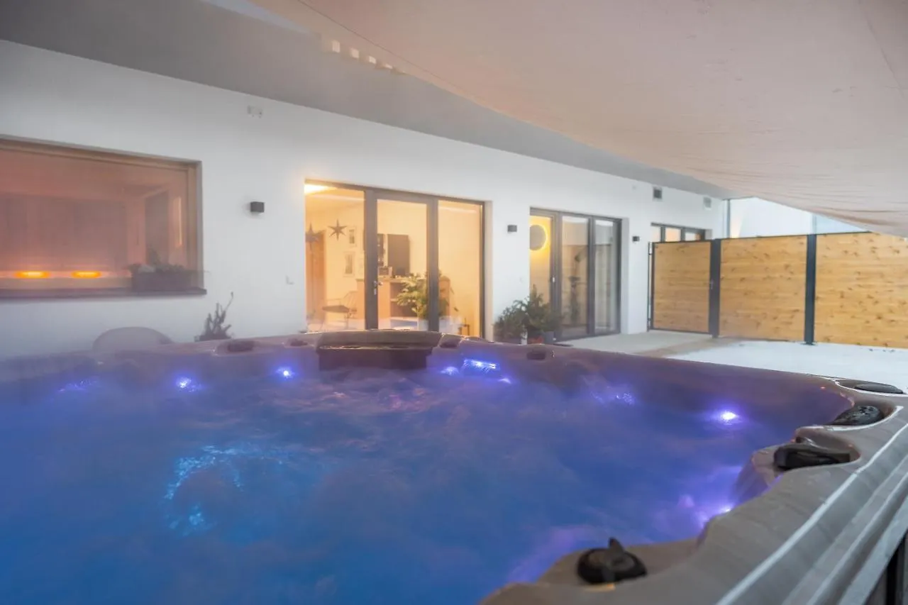 Zeitlang By Roesslwirt Hotel Lam Germany